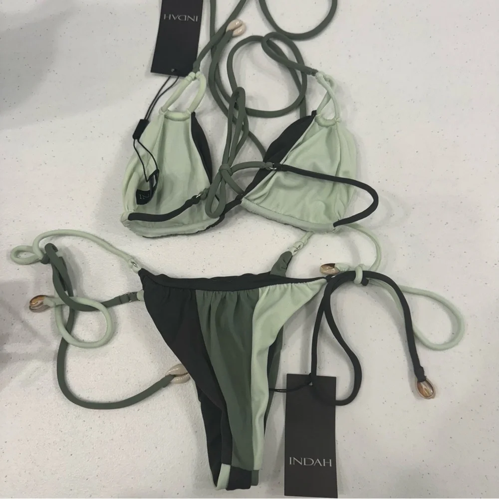 NWT Indah Two-Tone Triangle Bikini - Picture 3 of 3